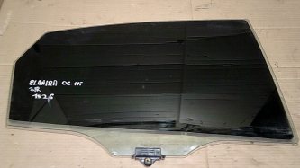 Стекло двери задней правой Hyundai Elantra HD