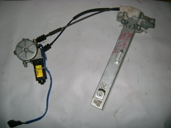 Стеклоподъемник задний правый Kia Spectra SD