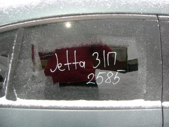 Стекло двери задней правой Volkswagen Jetta A5