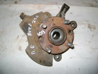 Кулак поворотный передний правый Chevrolet Aveo T250, T255