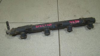 Рейка топливная Kia Spectra SD