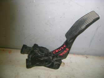 Педаль газа Chevrolet Cruze J300