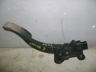 Педаль газа Mitsubishi Lancer 10 CY