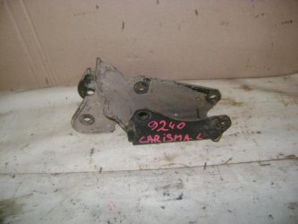 Кронштейн КПП Mitsubishi Carisma DA