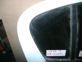 Стекло двери задней правой форточка Opel Corsa D