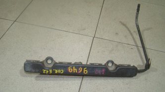 Рейка топливная Toyota Corolla E120
