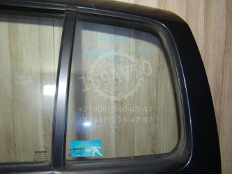 Стекло двери задней левой форточка Renault Symbol 1
