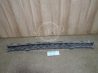 Решетка в бампер центральная Kia Sorento 2 XM