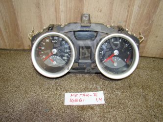 Панель приборов Renault Megane 2