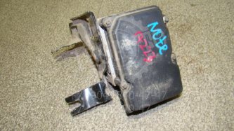 Блок ABS Nissan Note E11