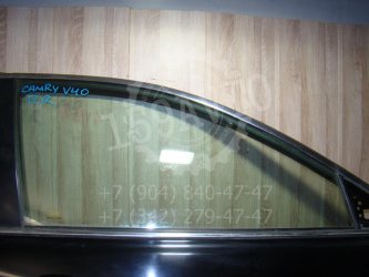 Стекло двери передней правой Toyota Camry XV40
