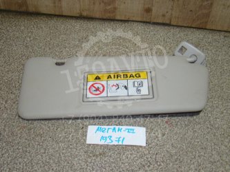 Козырек солнцезащитный правый Renault Megane 3
