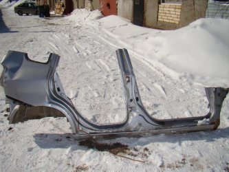 Порог со стойкой правый Honda Jazz GD