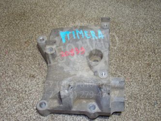 Кронштейн генератора Nissan Primera P12