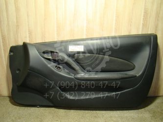 Обшивка двери передней правой Toyota Celica T230