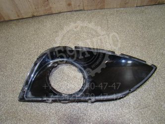 Решетка в бампер правая Hyundai ix35 LM