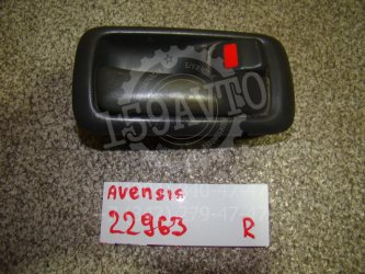 Ручка двери внутренняя правая Toyota Carina E T190