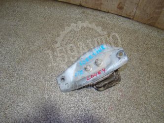 Опора двигателя правая Subaru Forester S11, SG