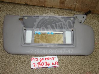 Козырек солнцезащитный правый Nissan Primera P12