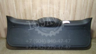Обшивка двери багажника Ford Focus 2