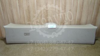 Обшивка двери багажника Lexus RX350 XU30