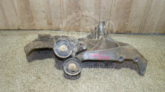 Кронштейн генератора Renault Logan 1 L90