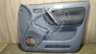 Обшивка двери передней правой Toyota RAV4 A20