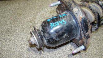 Опора заднего амортизатора Toyota Corolla E120