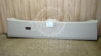 Обшивка двери багажника Lexus RX350 XU30