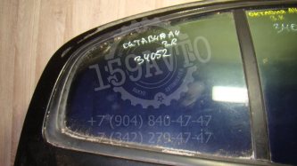 Стекло двери задней правой форточка Skoda Octavia 1 A4