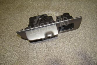 Кнопка стеклоподъемника Lexus RX300 XU10