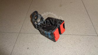Ответная часть ремня безопасности Ford Focus 2