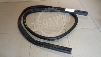 Уплотнитель двери Ford Focus 2
