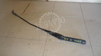Поводок стеклоочистителя передний правый Ford Focus 2