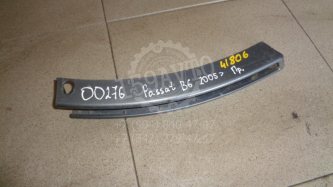 Рамка указателя поворота правая Volkswagen Passat B6
