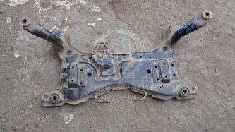 Подрамник Ford Focus 2