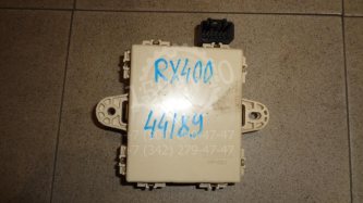 Блок предохранителей Lexus RX350 XU30
