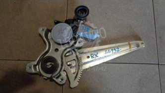 Стеклоподъемник задний правый Lexus RX350 XU30