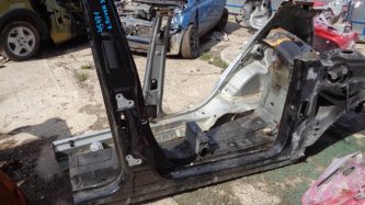 Порог со стойкой правый Land Rover Range Rover 3 L322