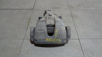 Суппорт передний правый Mazda 3 BK
