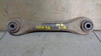 Рычаг задний поперечный Mazda 3 BK