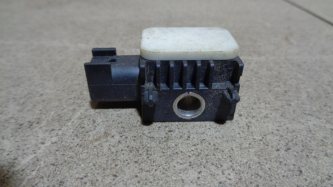 Датчик AIR BAG Mazda 3 BK