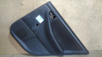 Обшивка двери задней правой Toyota Corolla E120