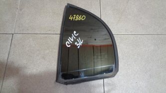 Стекло двери задней левой форточка Honda Civic 4D FD