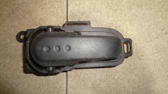 Ручка двери внутренняя правая Nissan Micra K12