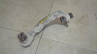 Кронштейн подрамника Renault Megane 2