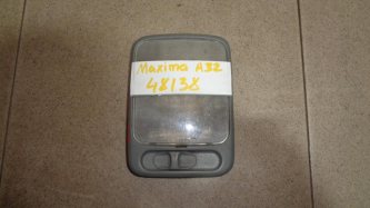 Плафон салонный Nissan Maxima A32