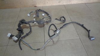 Проводка двери Nissan X-Trail T31