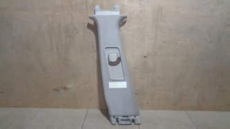 Обшивка стойки Land Rover Discovery 3 L319