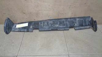 Воздуховод радиатора верхний Land Rover Discovery 3 L319